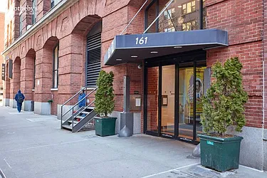 Rented by Sotheby's International Realty