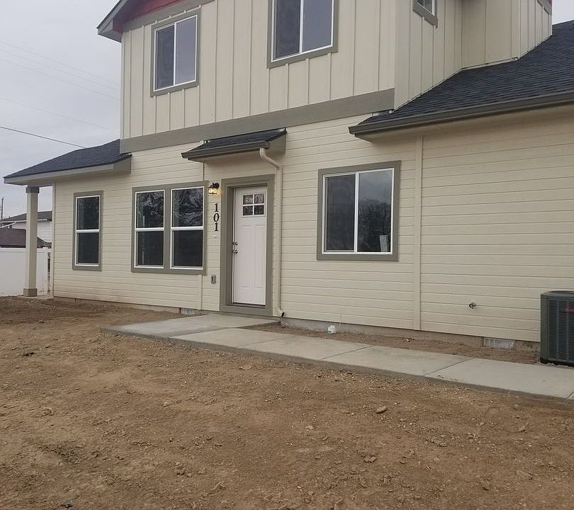 1st image of 2221 Ison Ct #101