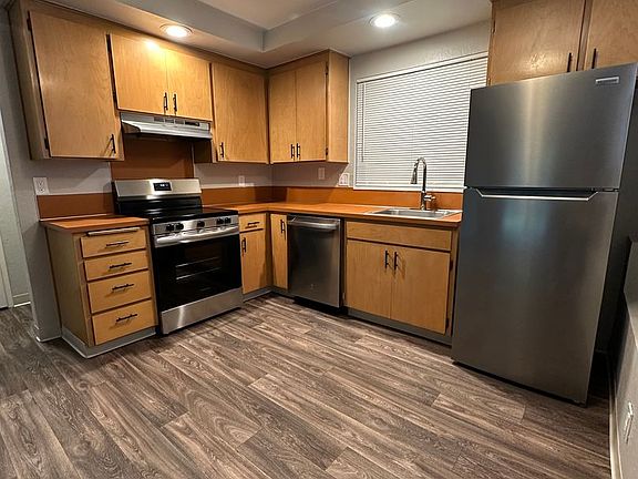2nd image of 12722 51st Ave NE APT 6