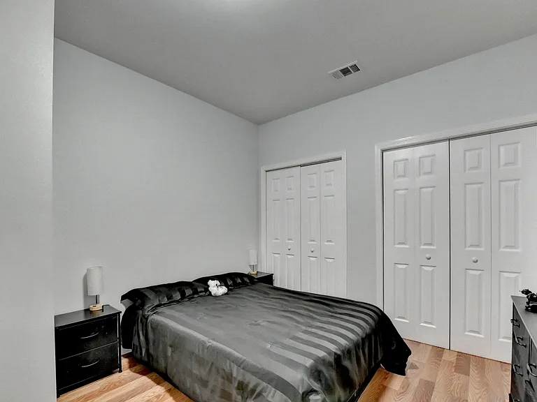 1014 Reap Ln — Photo 8