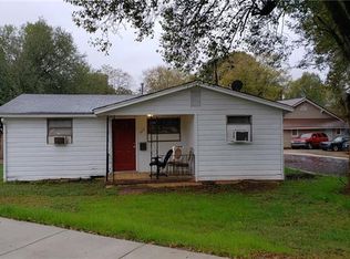 725 Kennette St, Mooresville, NC 28115