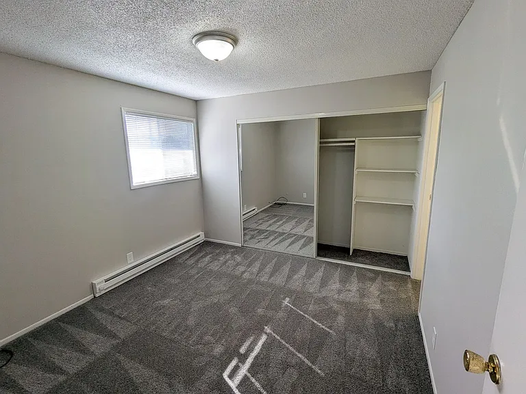 1145 Rural Ave SE — Photo 10