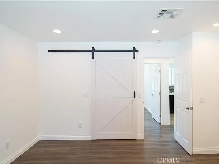 7445 Hesperia Ave — Photo 8