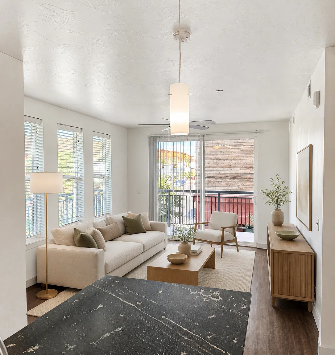 3 bed, 1390 sqft, $1,959 — Photo 3