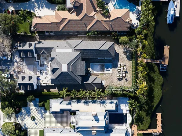 228 Commodore Dr, Jupiter, FL 33477