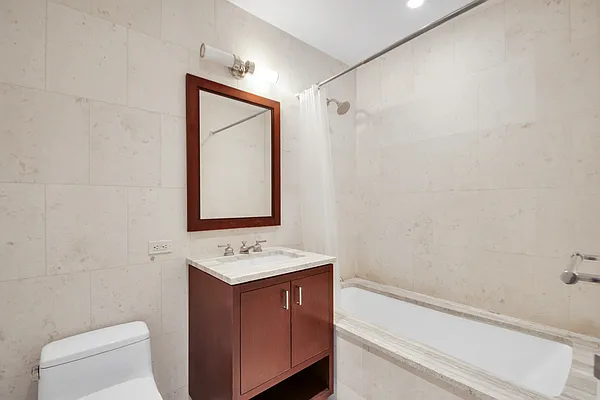 Rented by Compass | media 9