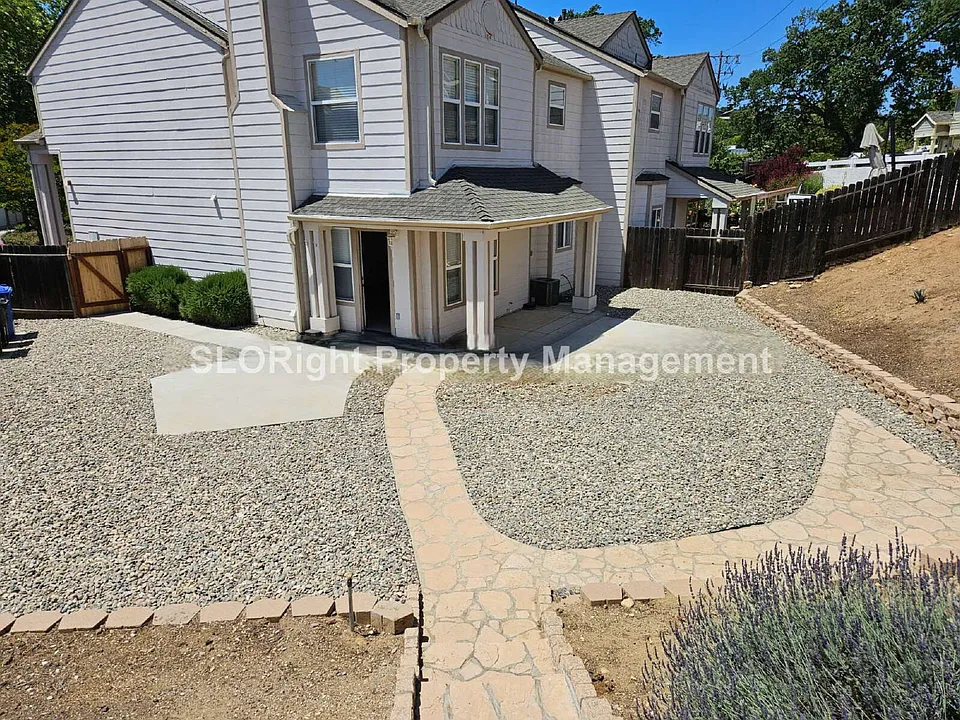 15 Corrietta Ct