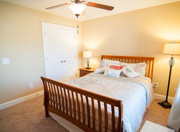 4th image of 2439 Deer Run Ct
