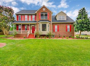 2718 Colton Dr, Oak Ridge, NC 27310