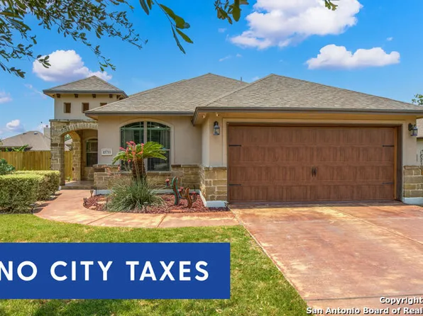 15711 YORK LN, Selma, TX 78154