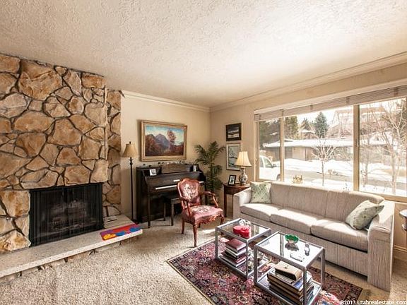 4th image of 2641 E Snow Mountain Dr