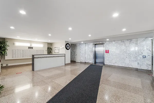 Sold by Lovett Realty, Inc. | media 36