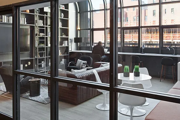 Rented by Greystar | media 15