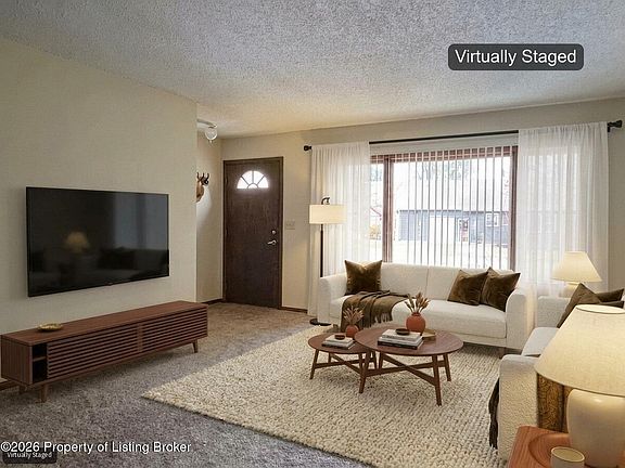 3rd image of 907 Senior Ave