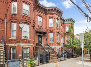 364 Communipaw Ave, Jersey City, NJ 07304