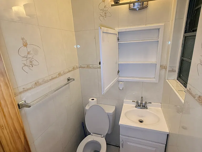 5752 Xenia St #2 — Photo 5