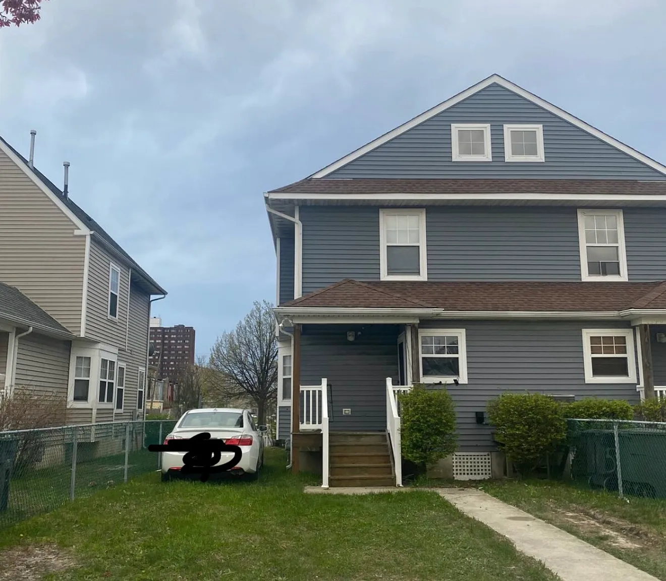 3 bed, 2.5 bath, 1773 sqft, $2,700 — Photo 2
