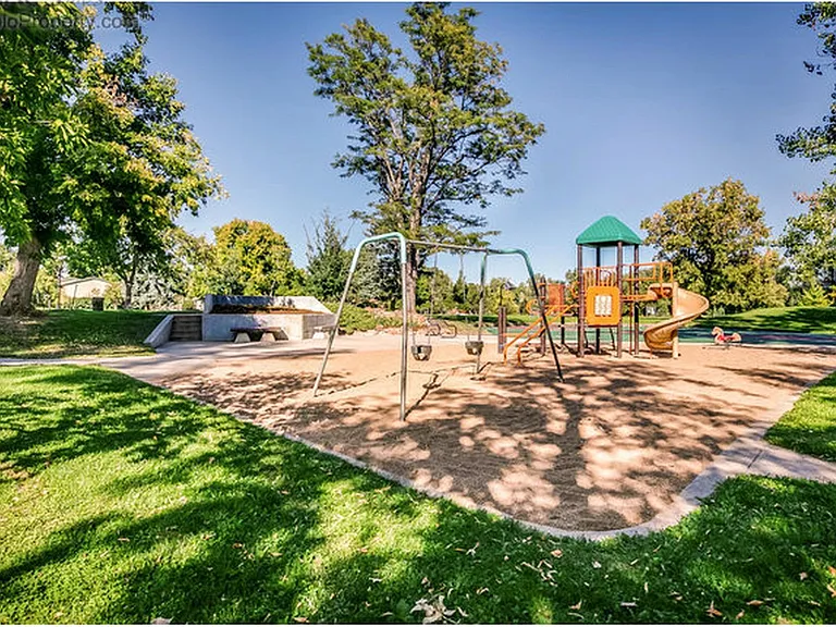 Oneal Cir — Photo 55