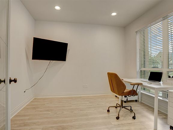 5th image of 13416 Vintage Trail Ln