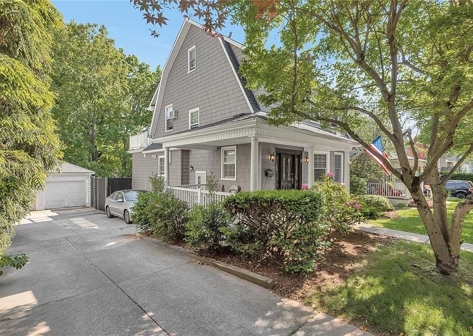 72 Theresa Pl, Staten Island, NY 10301 MLS 474476 Zillow