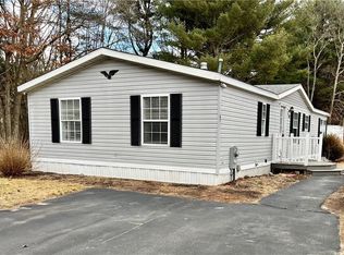 87 Lear Dr, Coventry, RI 02816