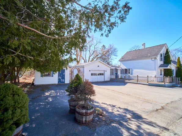 21 Frederick Street, Rockland, ME 04841