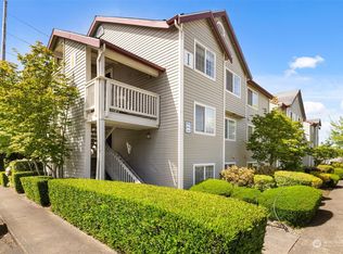 13306 SE 272nd St APT I102, Kent, WA