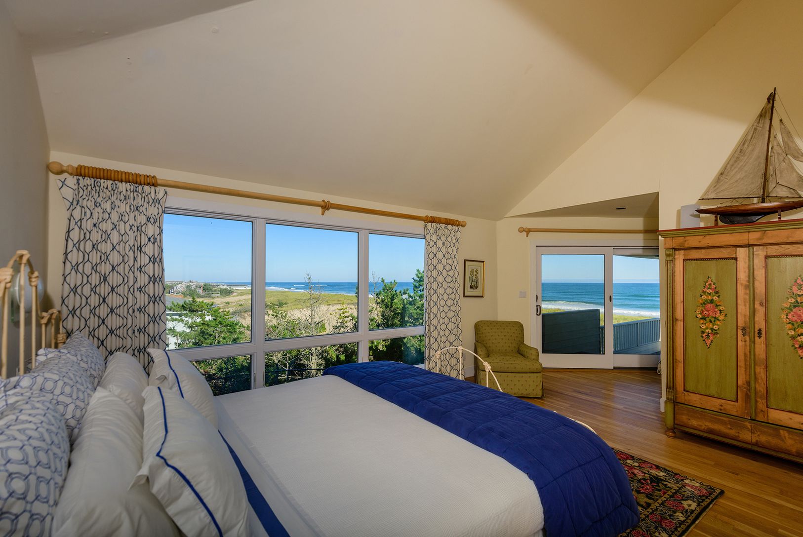  Master Bedroom with seeping ocean views