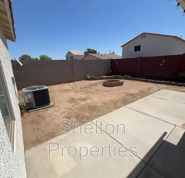 7391 W Solano Dr N — Photo 14