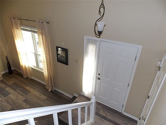 3rd image of 2542 Chaseway Ct