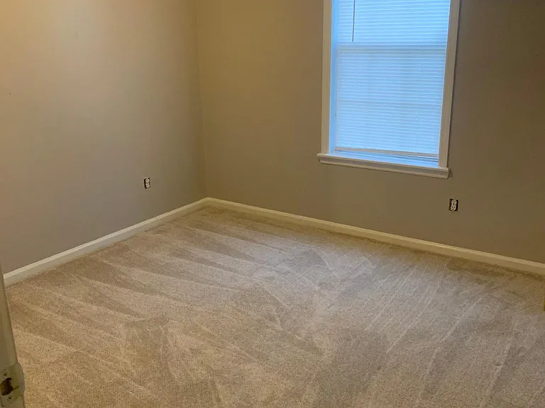 127 Blue Pool Dr — Photo 12