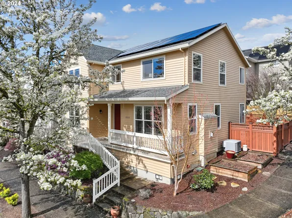 10539 SW Washington St, Portland, OR 97225