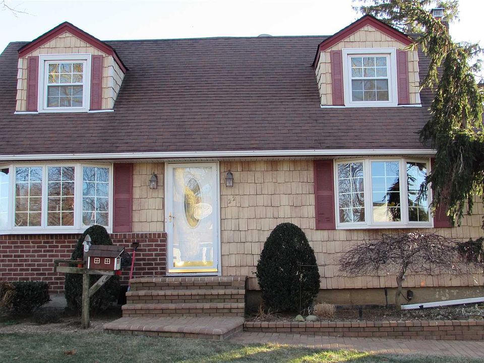 1st image of 22 Buckner Ave