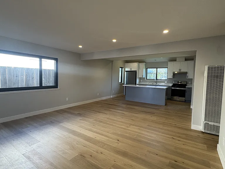 11 Spruce St #11 — Photo 10