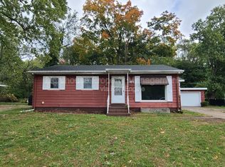 1877 E Ogden Ave, Benton Harbor, MI