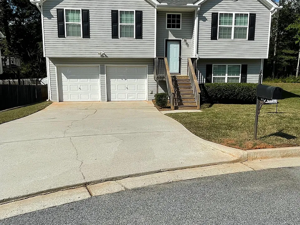 2934 Partin Pl
