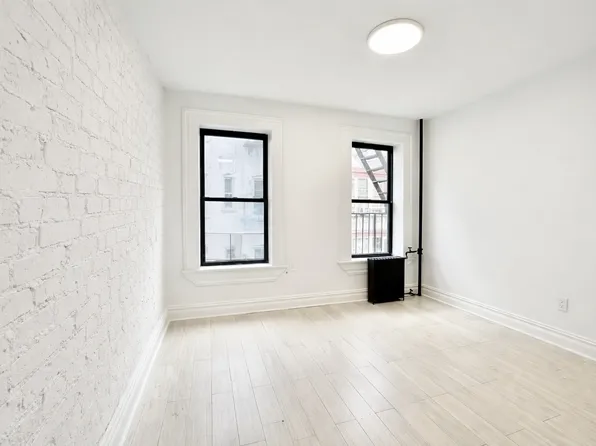 73 1st Ave #4RE, New York, NY 10003