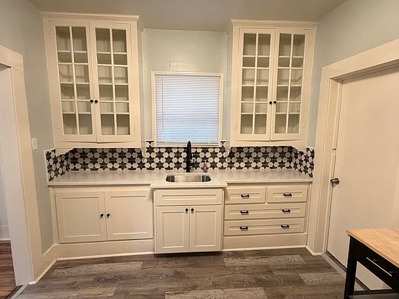 2nd image of 339 Kayton Ave #1 & 2