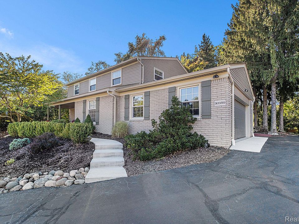 1st image of 30959 Sutters Hill Ct
