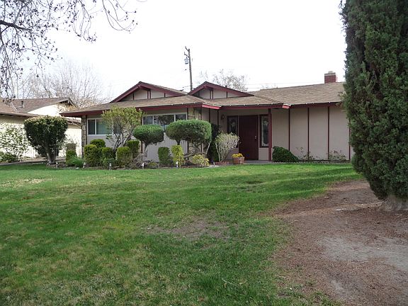 2nd image of 43717 Albeck Ave