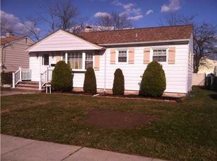 102 4th Ave, Port Reading, NJ 07064