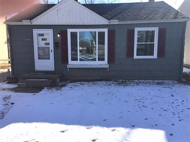 1st image of 1209 E 357th St