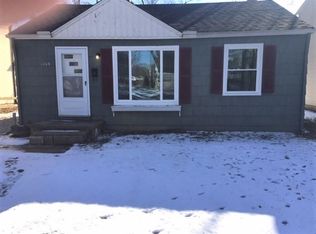 1209 E 357th St, Eastlake, OH 44095
