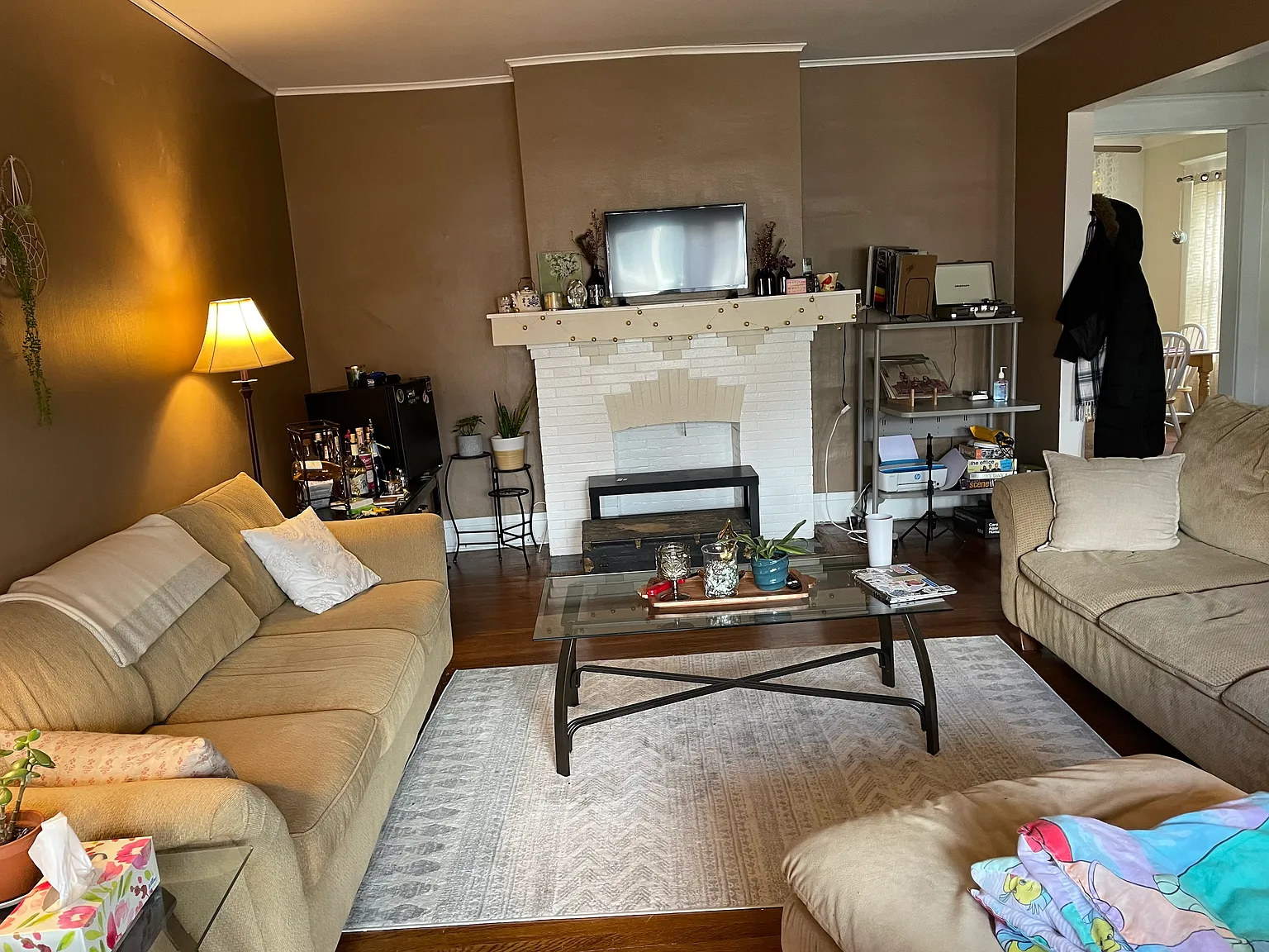 3 bed, 1500 sqft, $1,500 — Photo 1