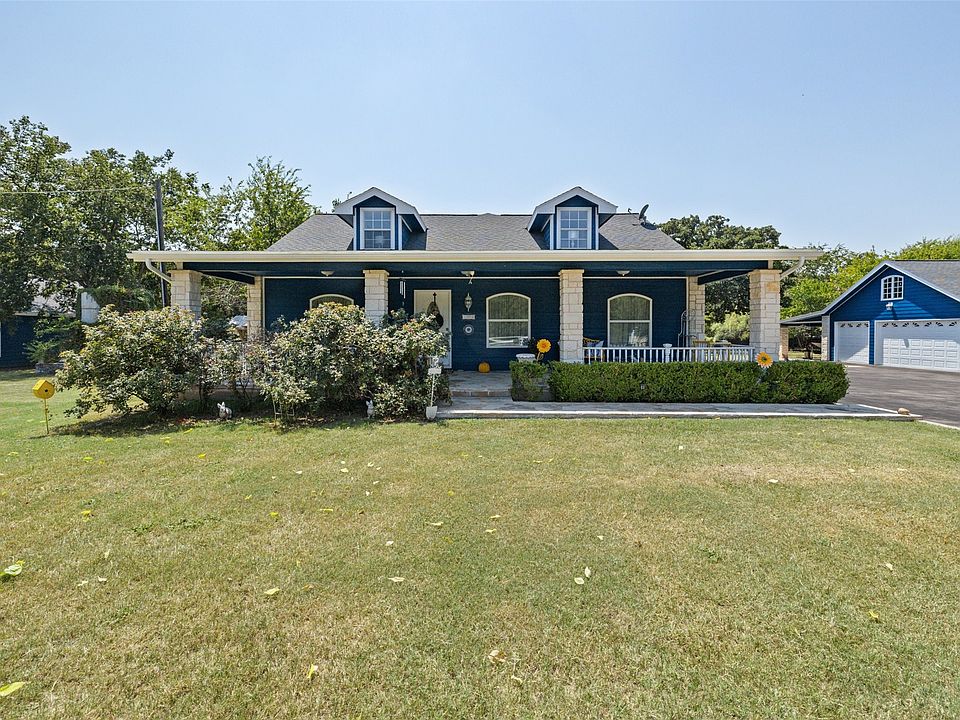 1st image of 520 Granbury Ct