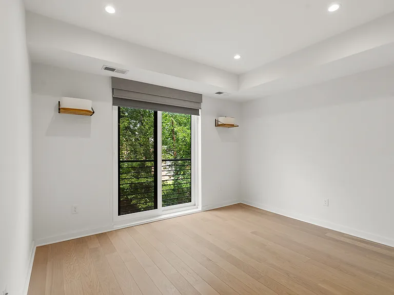 7700 Georgia Ave NW #204 — Photo 10