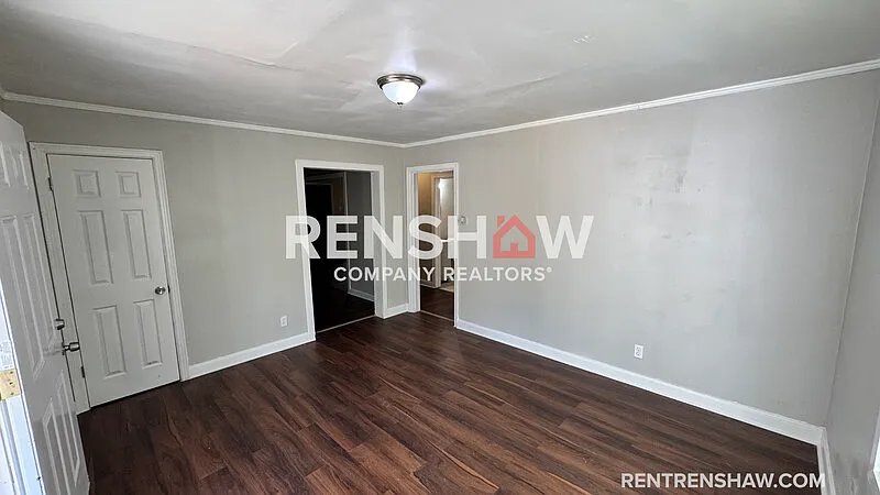 3 bed, 2.0 bath, 1696 sqft, $1,495 — Photo 2