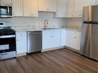 976 Lighthouse Ave APT D, Pacific Grove, CA 93950