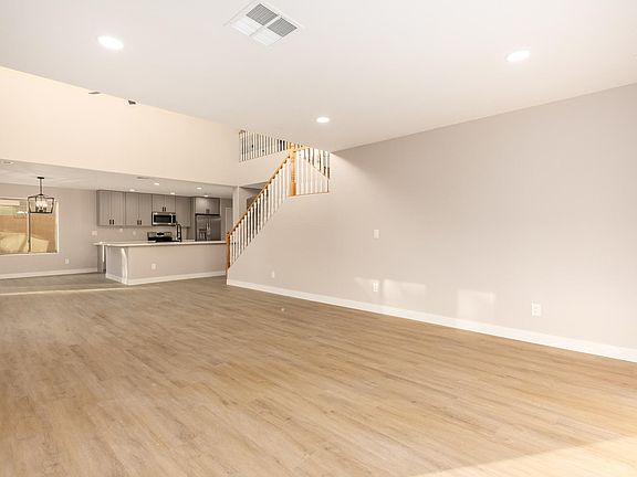 5th image of 22652 S Desert Hills Ct