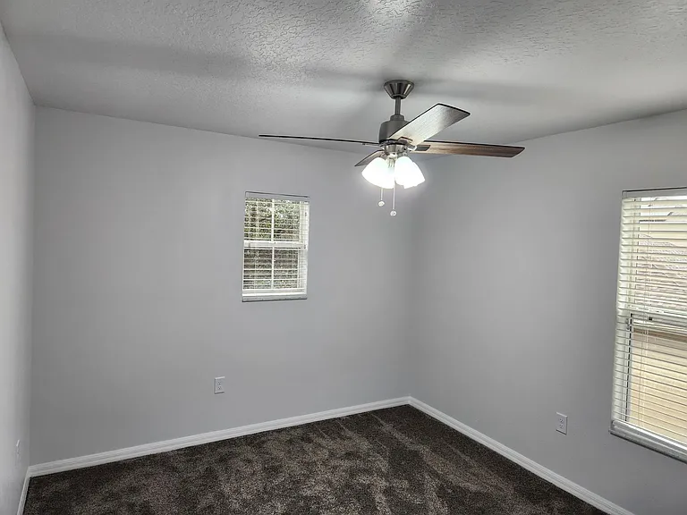 1174 Platte Ln N — Photo 36
